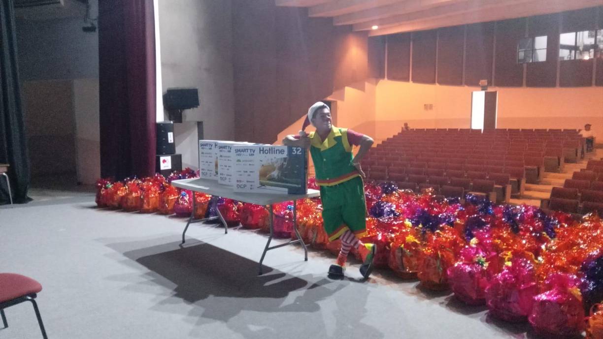 César no tenía la capacidad financiera para pagar una carrera, así que su anhelo se pospuso.