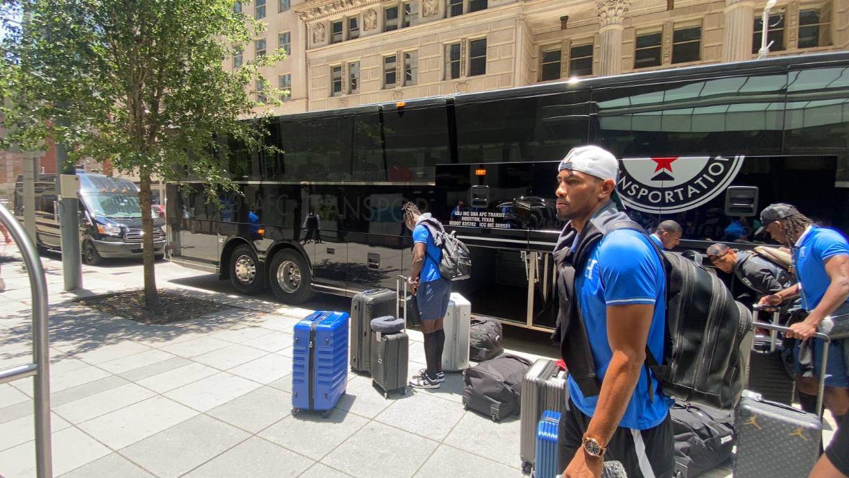 Jerry Bengtson fue otro de los jugadores que lideró la llegada de la Bicolor a Houston.