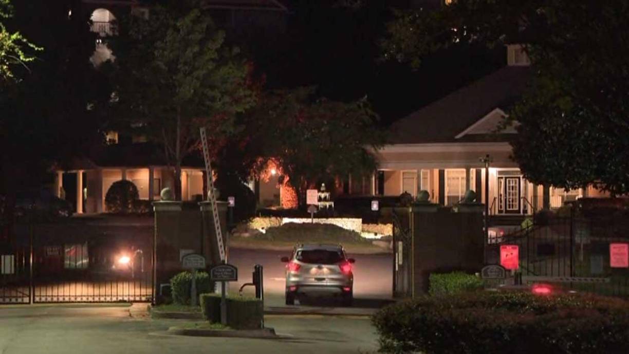  El incidente ocurrió en la cuadra 2900 de Buford Drive, en Buford, aproximadamente a la 1:00 p.m. del jueves pasado.