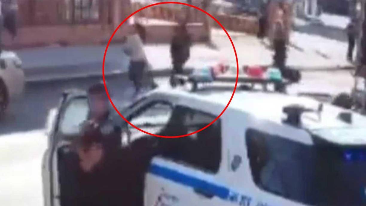 El hombre que conducía la camioneta estaba intentado escapar de la Policía.