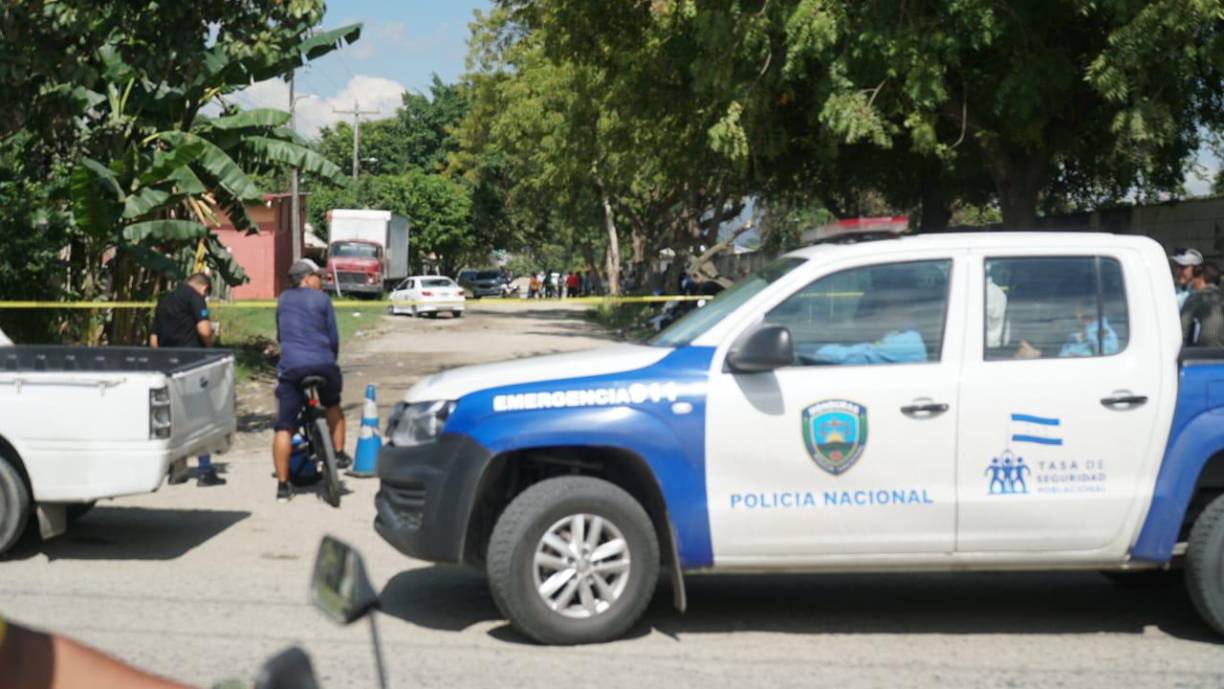 El crimen ocurrió en la 12 avenida, entre la 12 y 13 calle de la colonia Honduras, frente a la escuela Esteban Mendoza.