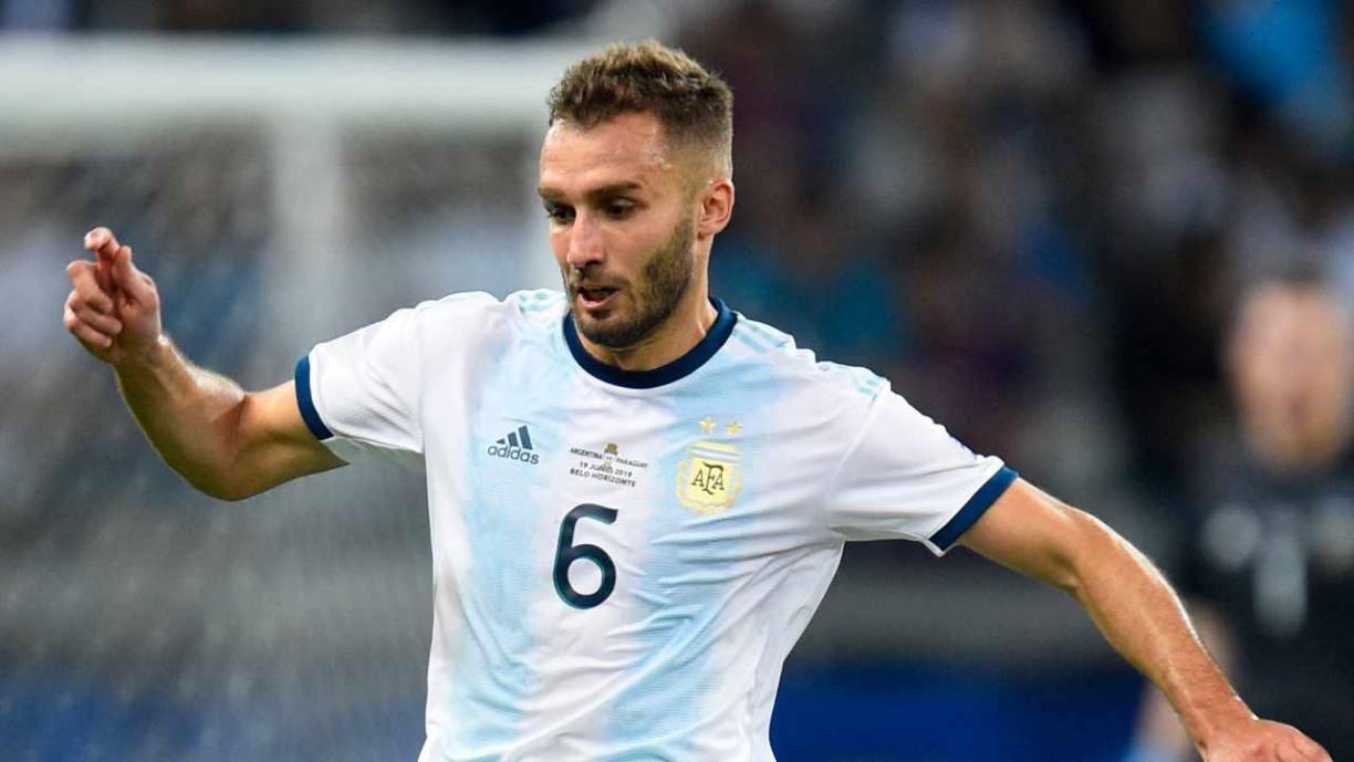 Germán Pezzella (31 años) - El defensa que milita en el Betis de la Liga Española está valorado en el mercado por 5 millones de euros.