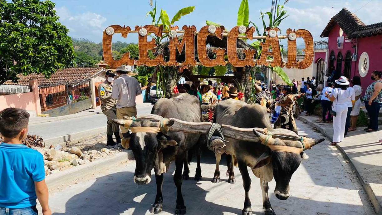 Las actividades para festejar el mes de la identidad comenzaron desde el primer día del mes de julio y durante las últimas semanas la ciudad ha derrochado una mezcla de arte, cultura, gastronomía y tradiciones únicas de Lempira.