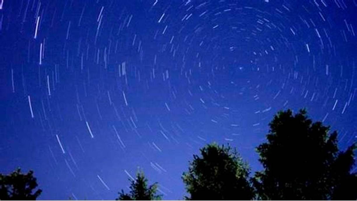 Carías, detalló que en el cielo se observará caer de unas 100 a 120 estrellas fugaces por hora, unos 2 meteoros por minuto.