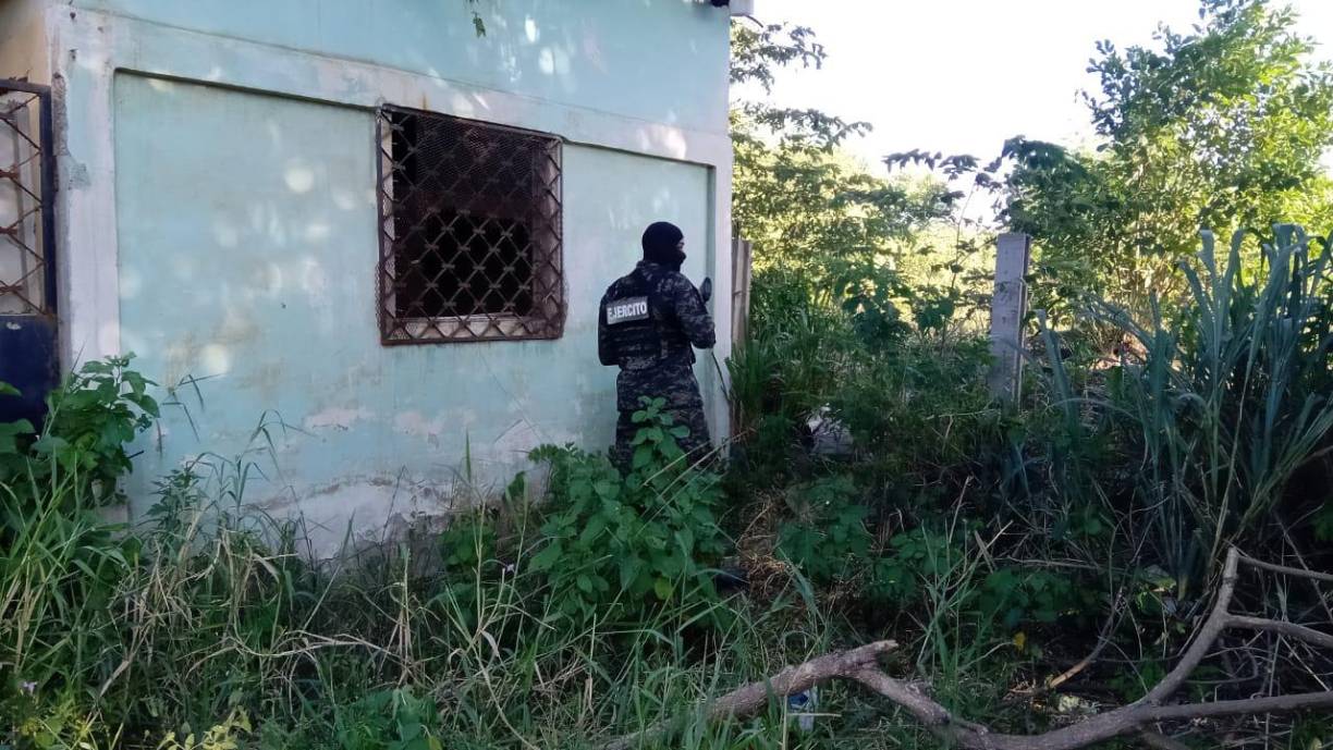 Los sectores de la Rivera Hernández, Flor de Cuba, Larios Silva, Ticamaya de San Pedro Sula, entre otras, son donde han participado en actos de sicariato, de al menos 14 víctimas, entre los años 2018 y 2022, mostrando así su efectiva permanencia y su concierto para cometer delitos; luego de cometer los asesinatos enterraban los cadáveres en fosas y cementerios clandestinos.