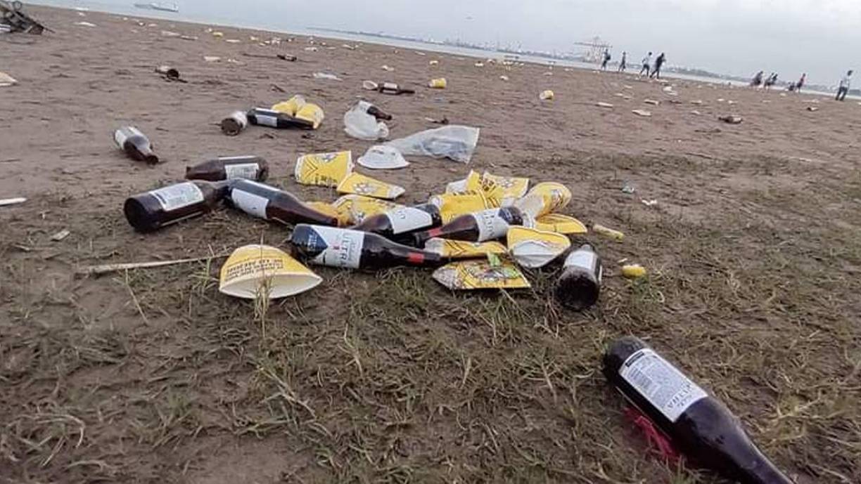 Se espera que personal de la Municipalidad de Puerto Cortés realice los operativos de limpieza en el transcurso del día.