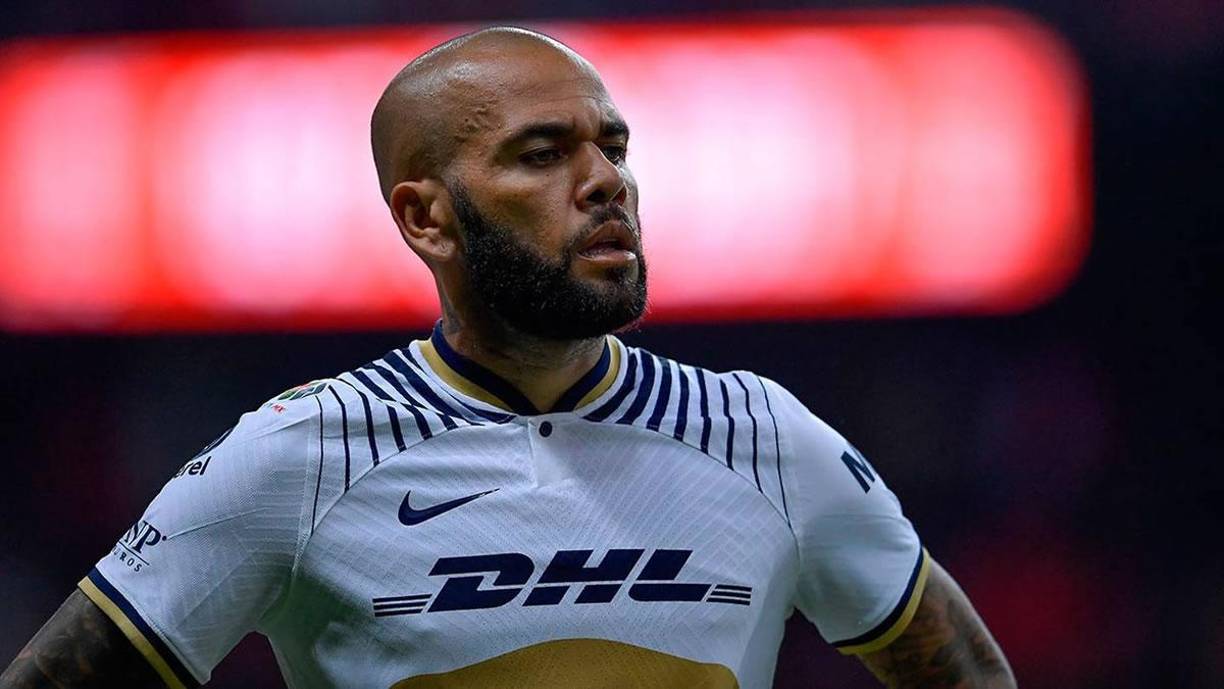 Un nuevo capítulo surge en la historia del caso de Dani Alves. Ahora se ha revelado el cruel testimonio de la presunta víctima que lo denunció por agresión sexual en una discoteca el pasado diciembre.