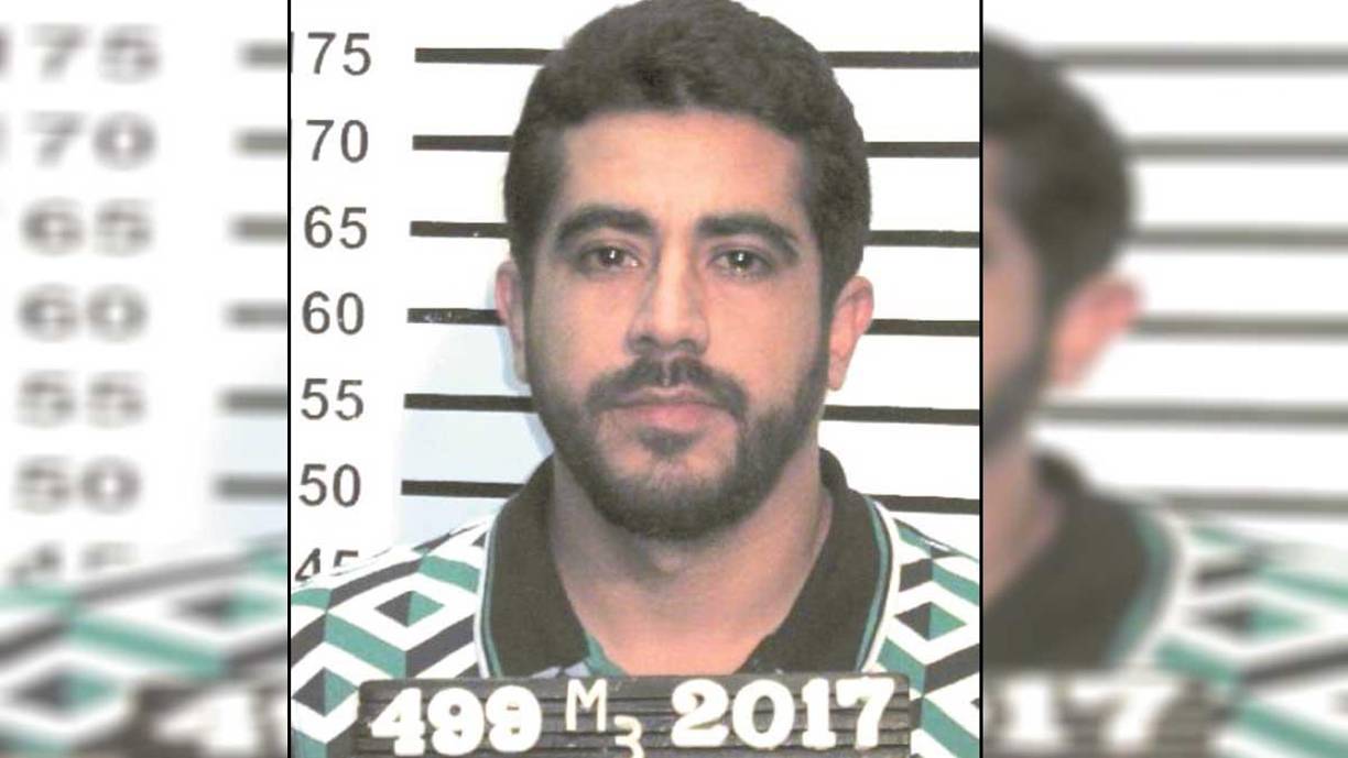 Junto con él huyó Luis Fernando Meza González.