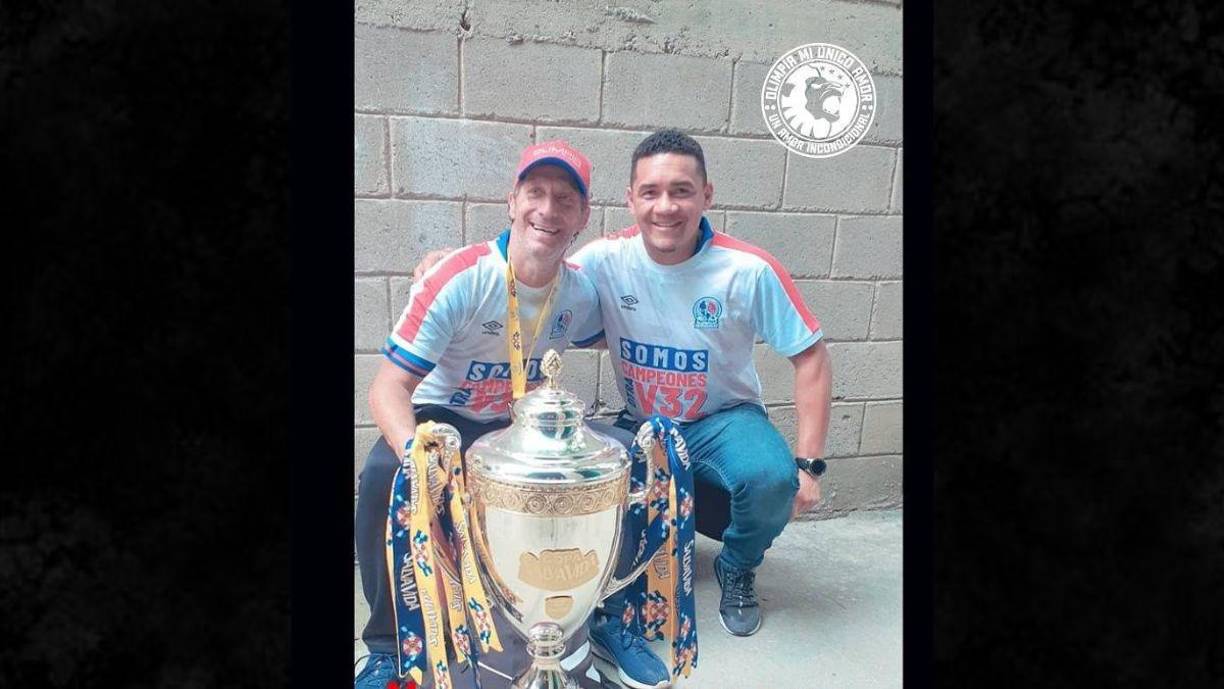 Carlos Will Mejía dejó a un lado las canchas pero siempre siguió ligado al fútbol y al Olimpia. Se ha desempeñado en el equipo desde la parte administrativa.