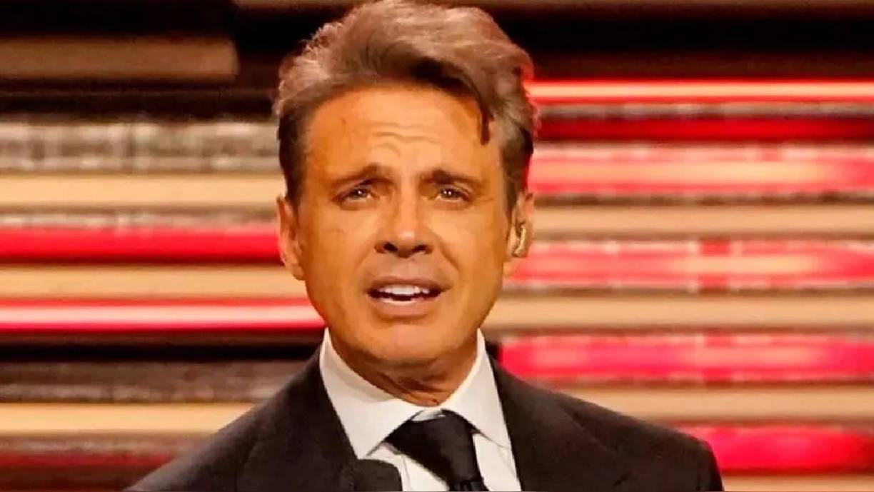 Las opiniones fueron intensas. Entre los detractores, hubo quien comentó: “Luis Miguel y su drama con el flash... ¿Para qué le hacemos famoso si ni siquiera disfruta?”. Otro, más directo, dijo: “Si quiere privacidad, ¡que compre el restaurante!”.