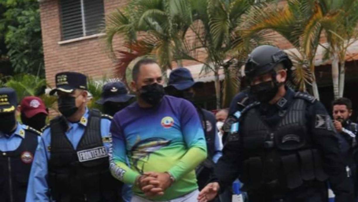 Imágenes del momento en que capturan al extraditable Michael “El Caracol” Powery