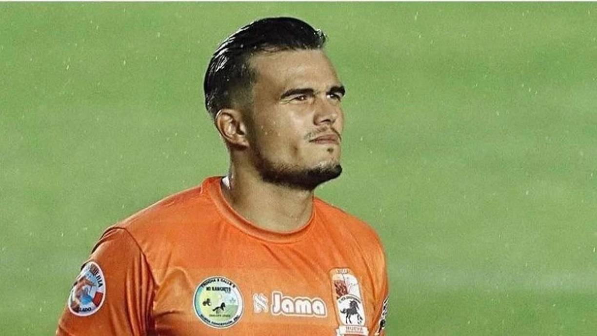 Daniel Guzmán Miranda, de 32 años de edad, actualmente se encuentra sin equipo tras haber jugado por última vez de manera profesional en la temporada 2021-22 con el Deportivo Nueva Concepción de la Primera División de Guatemala.