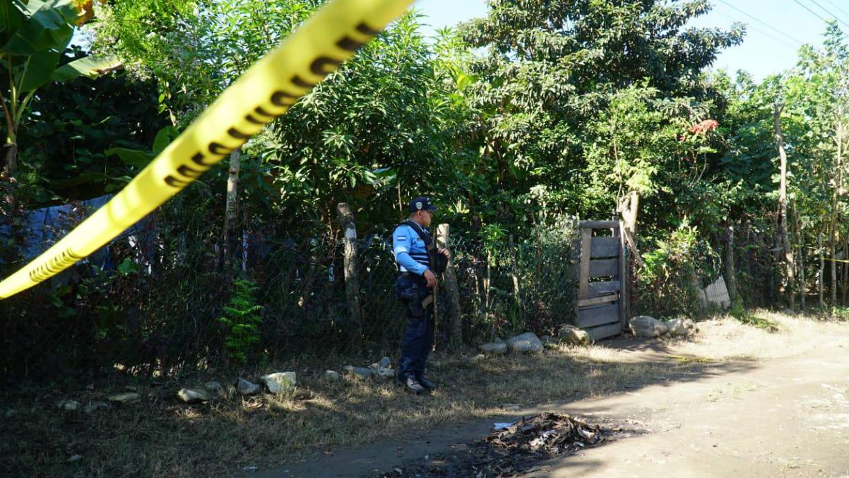 De acuerdo al relato de Edilberto Ulloa, esposo de Karen Yanira, él habló con ella minutos antes de que perdieran la vida violentamente. 