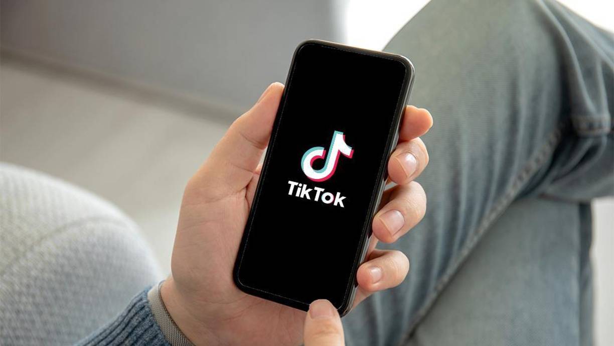 Trump, además, dijo hoy en su red social Truth Social que había abordado la polémica de TikTok con el presidente de China, Xi Jinping, en medio de una conversación telefónica.