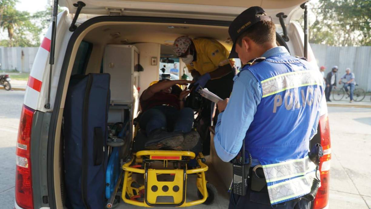 Sin embargo, informes policiales dan cuenta de al menos 12 heridos. 