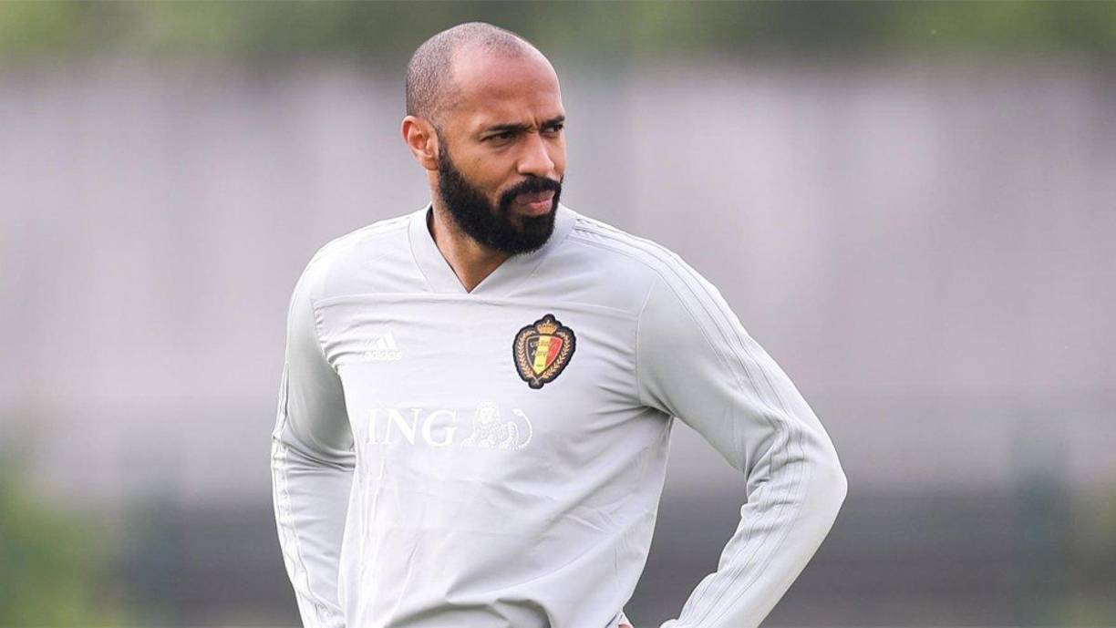 Thierry Henry, leyenda del fútbol francés ex del Arsenal y del Barcelona, fue nombrado seleccionador de su país en la categoría Sub-21, con la que competirá, entre otros torneos, en los Juegos Olímpicos de París de 2024, en los que podría dirigir a Kylian Mbappé.