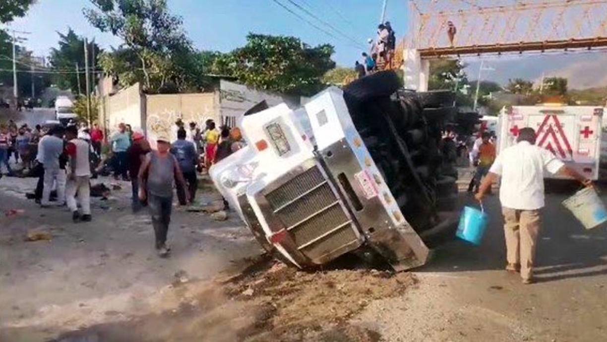 De momento, las autoridades no han informado la nacionalidad de las víctimas.