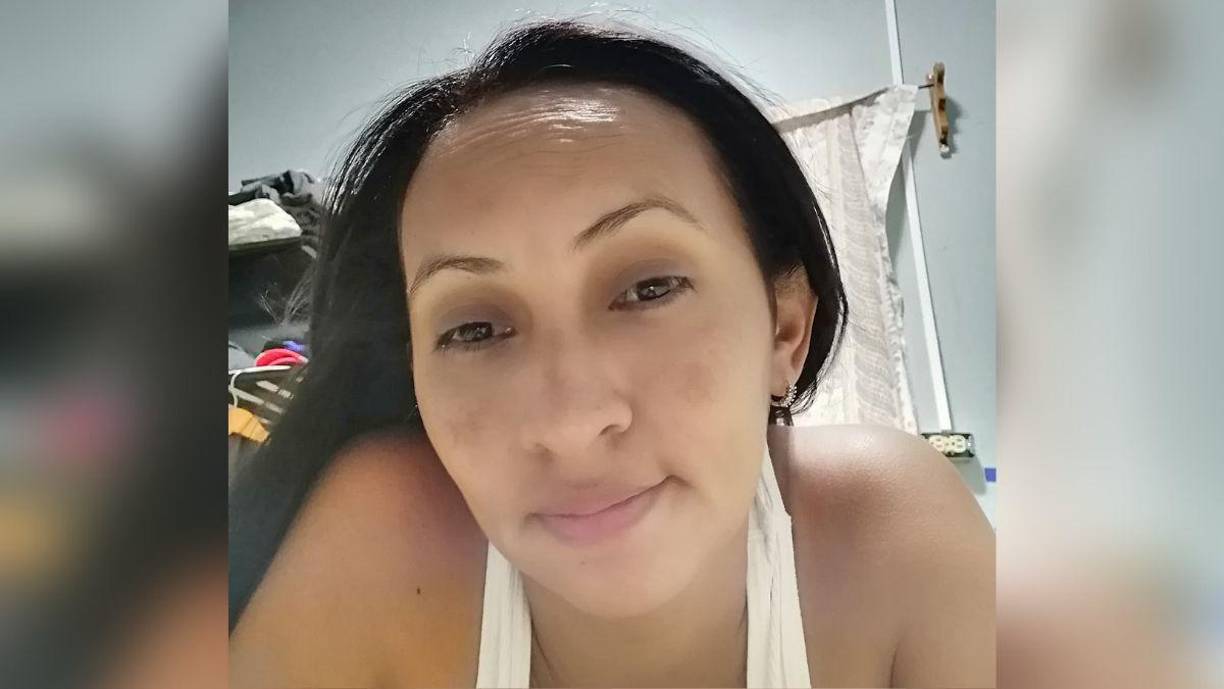 Yessica Carolina Velásquez es el nombre de la mujer, quien murió de forma violenta en el municipio de La Ceiba, departamento de Atlántida. 