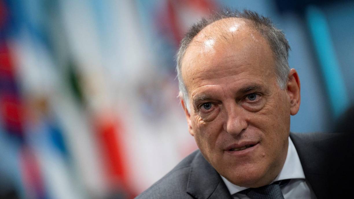 Según ‘Mundo Deportivo’, el ‘ok’ de Javier Tebas, presidente de LaLiga de España, es primordial al igual que el sacrificio que tendría que hacer Messi para ajustarse a la realidad económica del FC Barcelona.