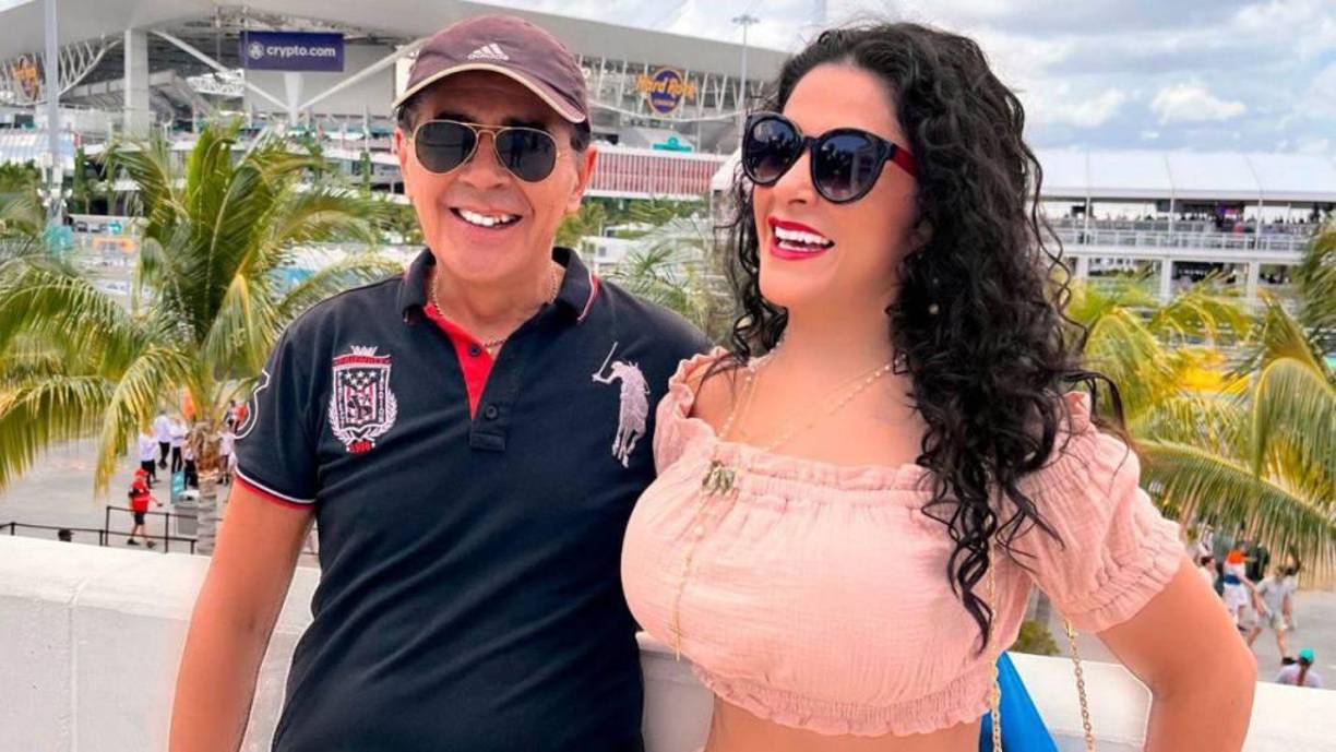 Entre Lorena Cid y Lalo Trelles hay más de 25 años de diferencia.