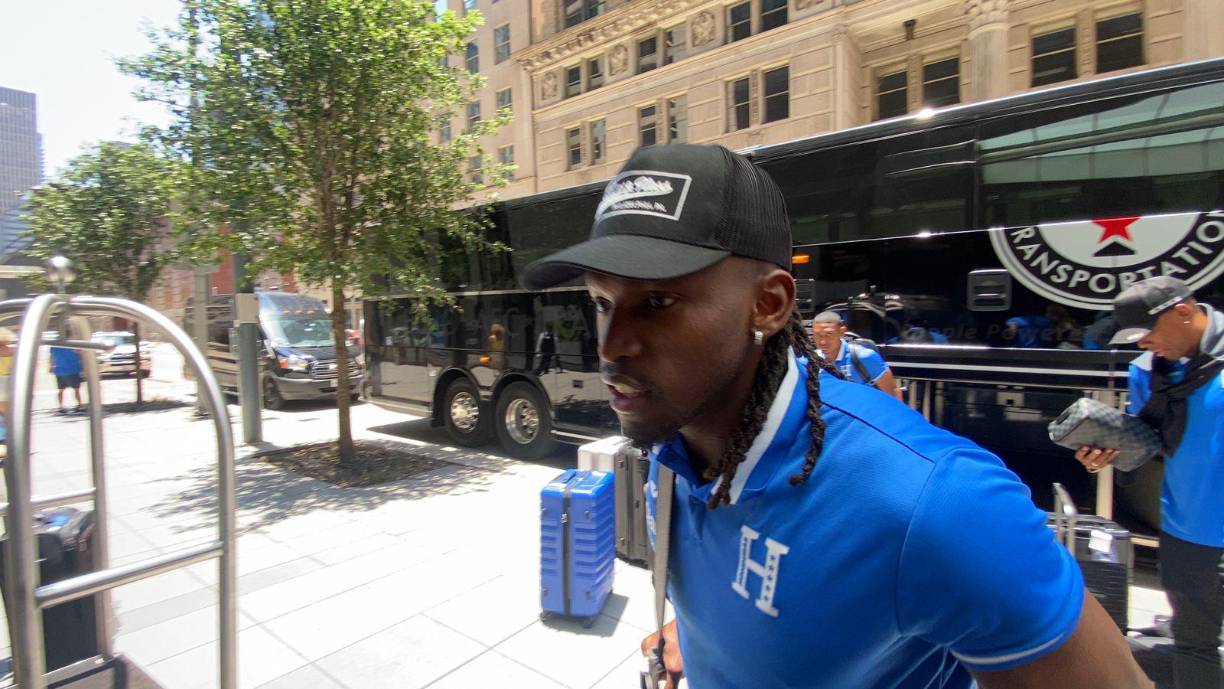 Alberth Elis, otro de los referentes de la Selección ha dicho en los últimos días que todos los que están en la concentración están motivados y dispuestos a hacer un buen papel.