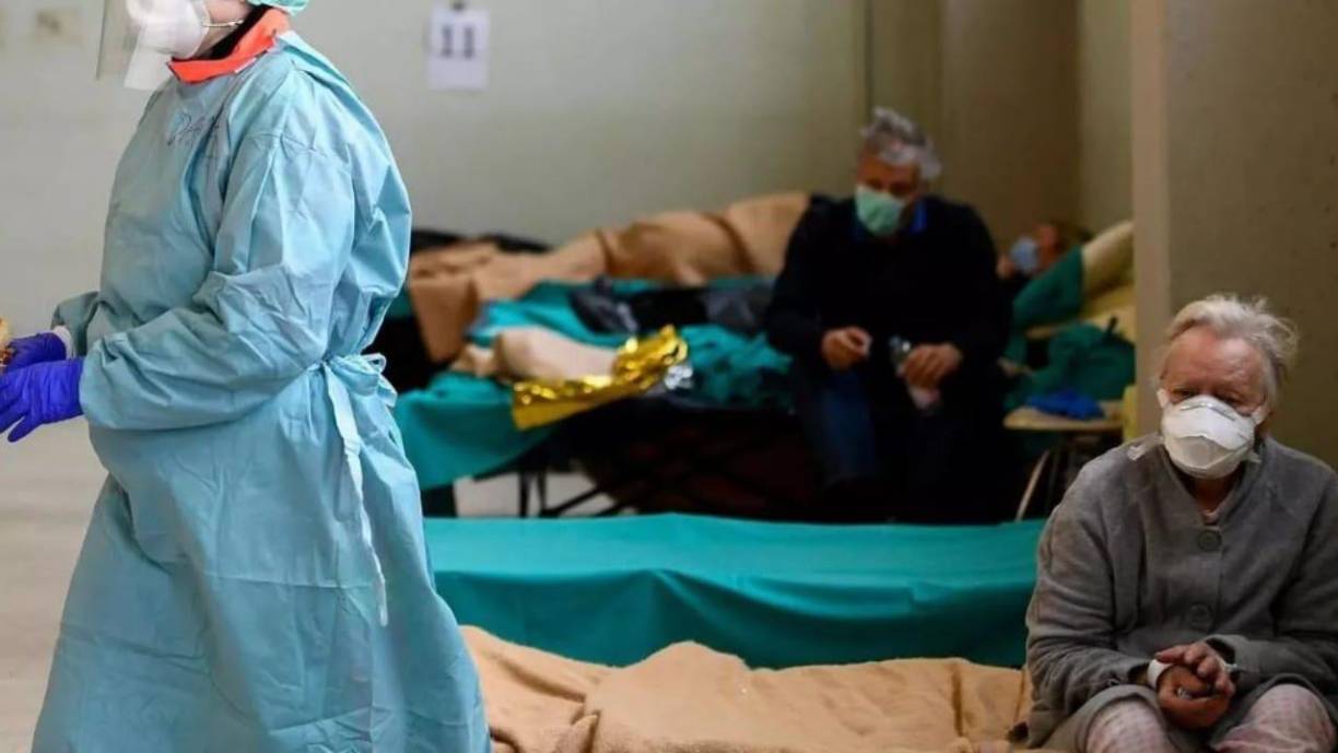 <b>3. Descuentos en medicamentos:</b> 40% por la compra de medicamentos, por cada intervención quirúrgica, por servicios de odontología, optometría y oftalmología, por la compra de lentes y aros, por servicios de cardiología y de laboratorio, por el uso de servicio radiológico y de toda clase de pruebas y exámenes de medicina computarizada.