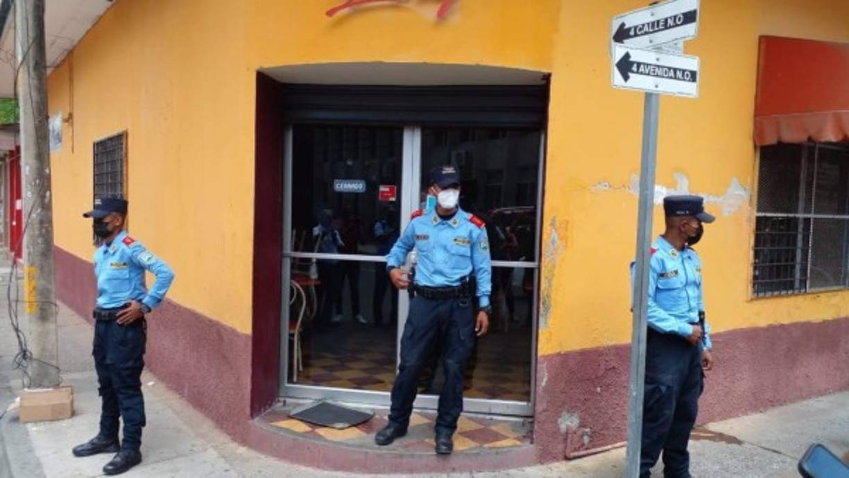 Eduardo Castellanos fue atacado a balazos por un sicario en un parqueo.