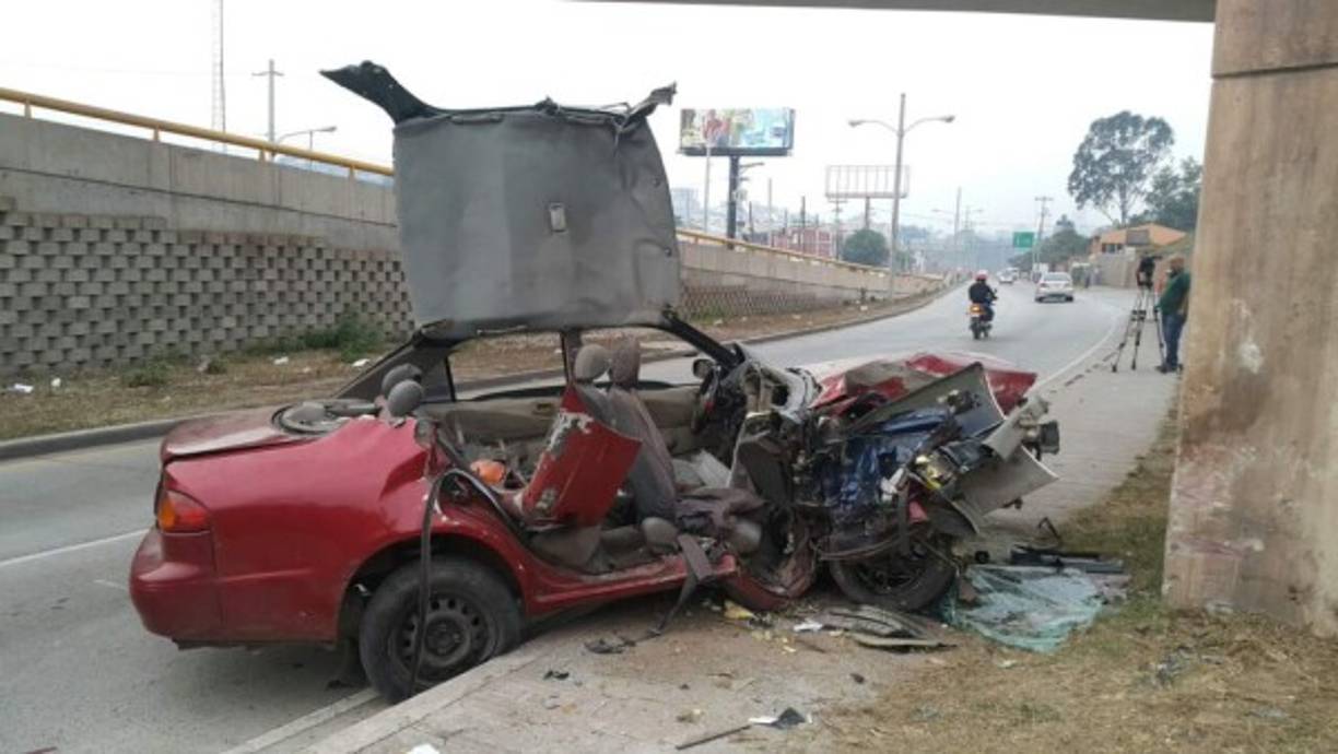 Una de las víctimas mortales fue identificada como Sarah Tazniuri Salinas (26).