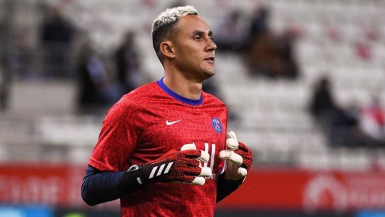 Keylor Navas quiere retirarse en el PSG. Así lo ha dicho el portero costarricense de 33 años en entrevista para Téléfoot. '¿Si es posible que termine mi carrera en París? Sí. Cuando llegué a París descubrí un lugar diferente, la ciudad me sorprendió', dijo el histórico guardameta de las tres Champions consecutivas con el Real Madrid.