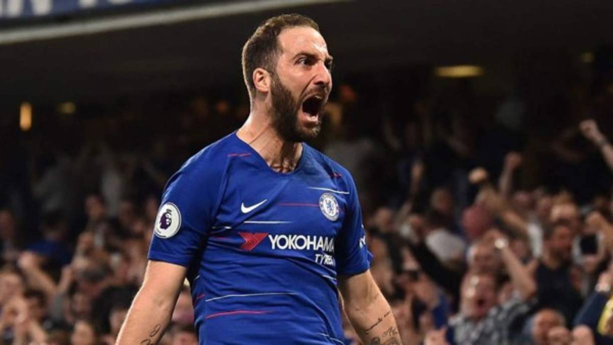 Emigró a la Premier League, con el Chelsea, en 2019, pero solo apareció con gol en cinco veces. El deterioro de Higuaín se acentuó notoriamente.