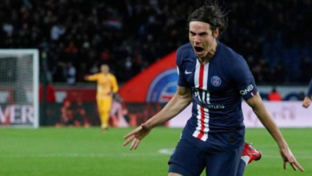 Según apunta ESPN, Edinson Cavani está muy cerca de cerrar el acuerdo de vinculación con el Manchester United. Se uniría a los Red Devils para las dos próximas temporadas, con un salario de 12 millones de euros.<br/>