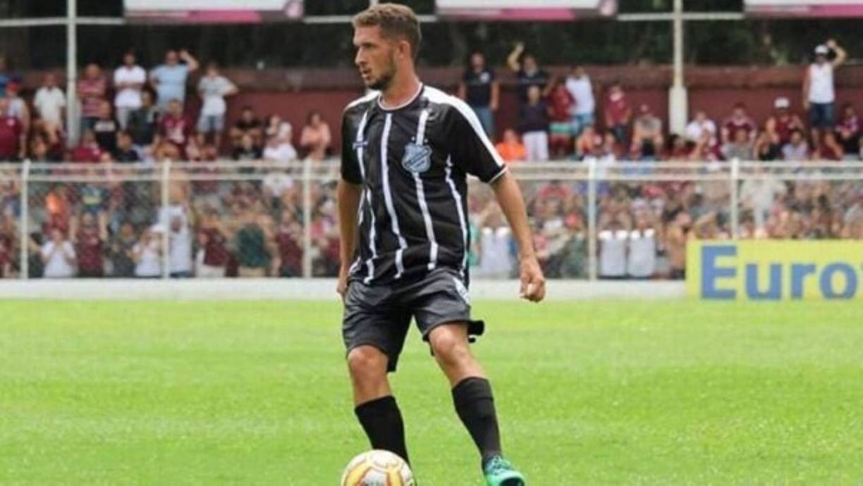 El jugador de 21 años fue promovido a la categoría profesional en 2017.