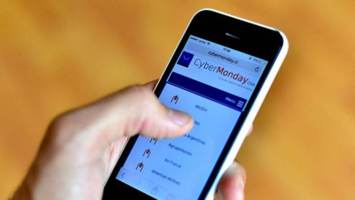 Revisa métodos y costos de envío: En algunos sitios el envío es gratis, a veces superando tal monto de compra, pero en muchos es a cargo del comprador. Esto tenlo en cuenta, sobre todo si vas a comprar electrodomésticos grandes como una heladera o muebles.