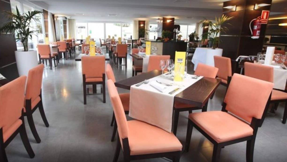 Uno de los restaurantes con los que cuenta el hotel que compró Lionel Messi.