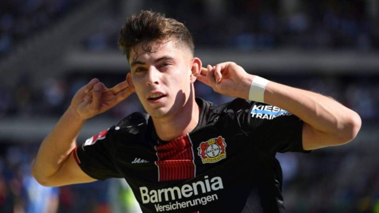 El Chelsea está preparando otro bombazo del mercado de fichajes. Según medios ingleses de prestigio como el Telegraph, aseguran que el equipo blue está preparando una oferta irrechazable por el centrocapista del Bayer Leverkusen, Kai Havertz. A sus 21 años, según el portal football.london su valor en el mercado para los blues llegará hasta las 70 millones de libras (unos 77 millones de euros).