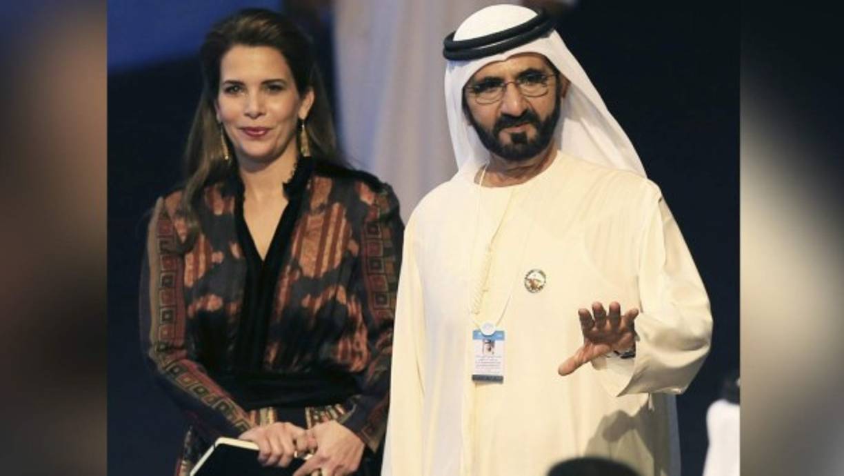 La princesa Haya Bint Husein, hija del fallecido Husein de Jordania ha escandalizado a muhos luego de que se diera a conocer que abandonó el hogar que tenía, junto al emir de Dubai, Mohamed Bin Rashid Al-Maktoum, para continuar con el romance que mantuvo en secreto con uno de sus guardaespaldas.