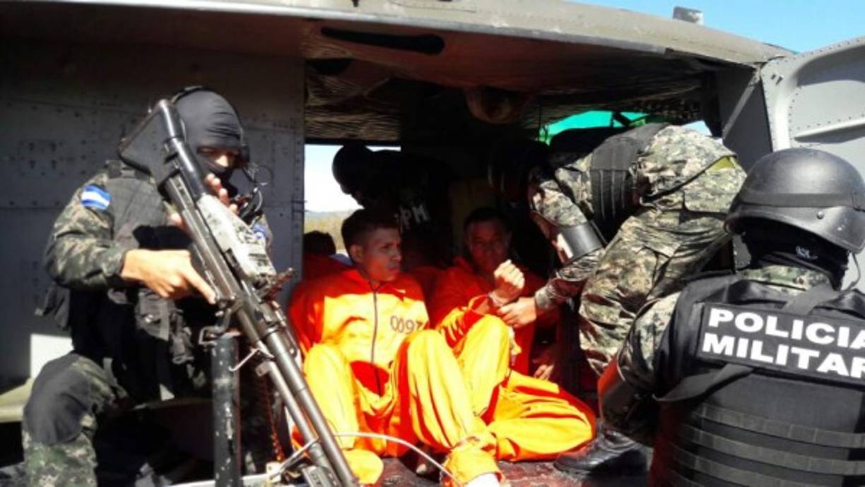 Con estos 15 reclusos suman a 78 los traslados de peligrosos capos del crimen hacia El Pozo.