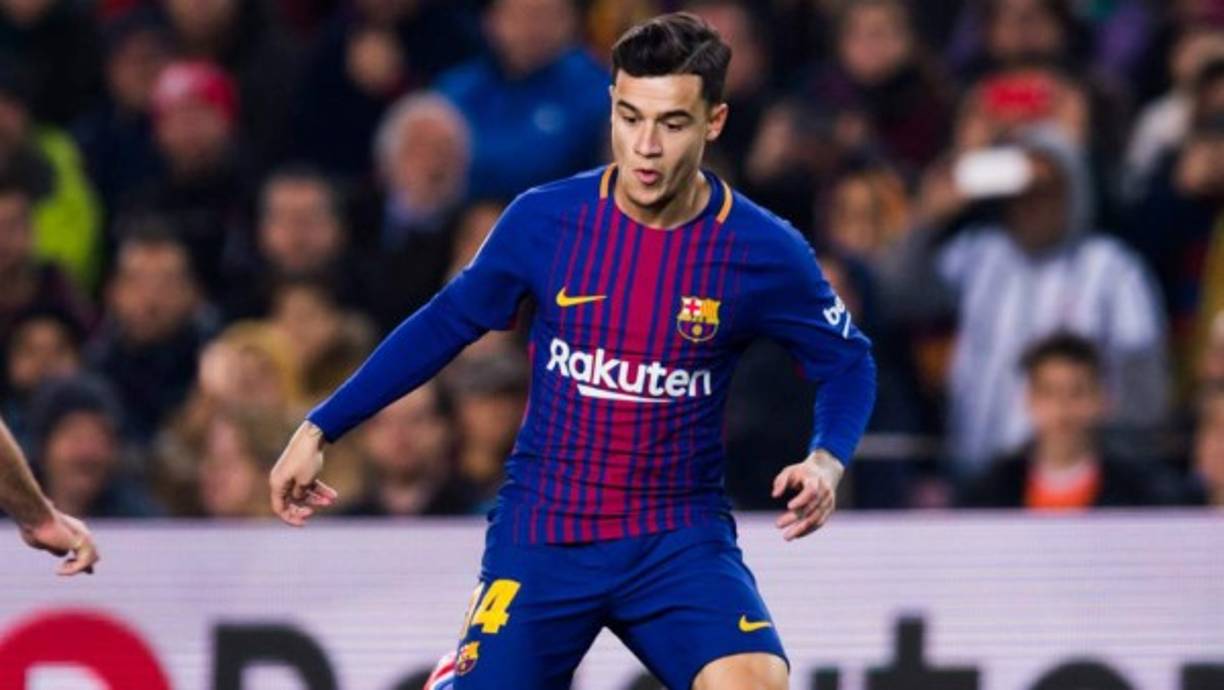 Coutinho: El brasileño será el encargado de llevar peligro al arco del Sevilla con sus remates de larga distancia .