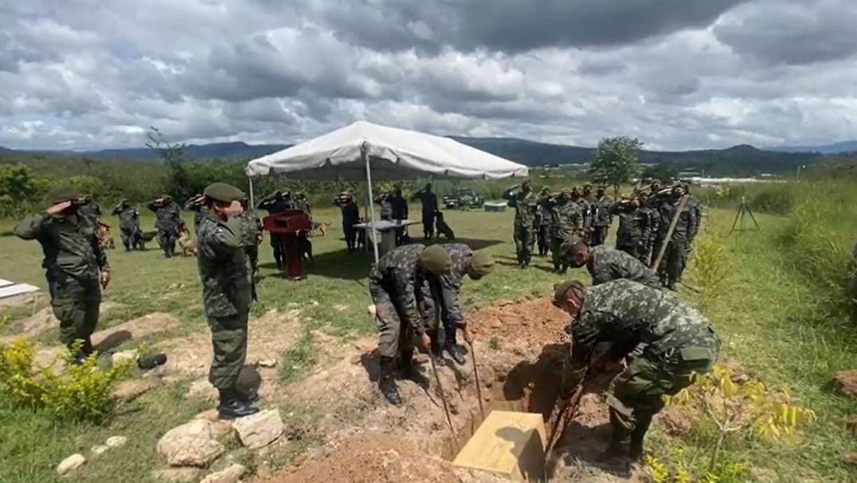 Hace unos días, la Policía Militar del Orden Público (PMOP) despidió a uno de sus elementos caninos.