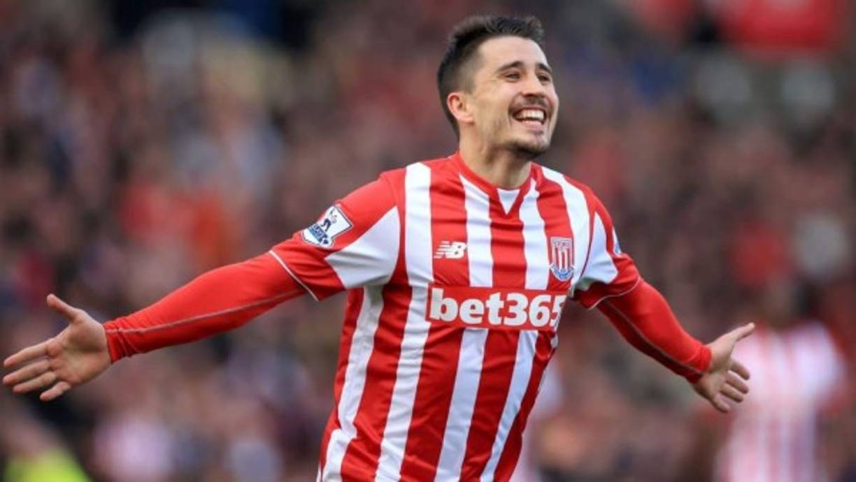 Las Palmas, Betis, Alavés... Parece que el futuro de Bojan Krkic está en España. The Sun apunta este miércoles al conjunto vasco como el gran favorito para llevarse al ex delantero del Barcelona.