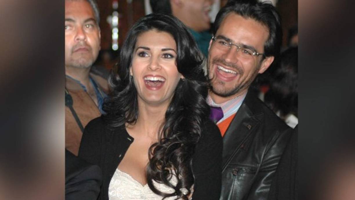 La hija mayor de la actriz Mayrín Villanueva y el actor Jorge Poza, es toda una hermosa jovencita que causa furor en las redes sociales. <br/><br/>Hoy en día los actores están separados, ya que Mayrín está casada con el actor Eduardo Santamaría desde hace 10 años.