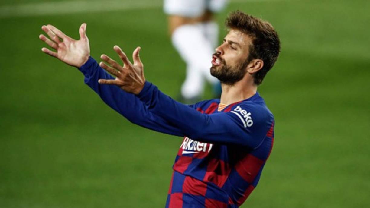Gerard Piqué (33 años) - El defensa español podría ser otro de los jugadores en la “lista negra” del nuevo entrenador del Barça, Ronald Koeman, publica el diario La Vanguardia. Jugó esta temporada 44 partidos entre Liga (35 - marcó un gol), Copa del Rey (2) y Champions (7).