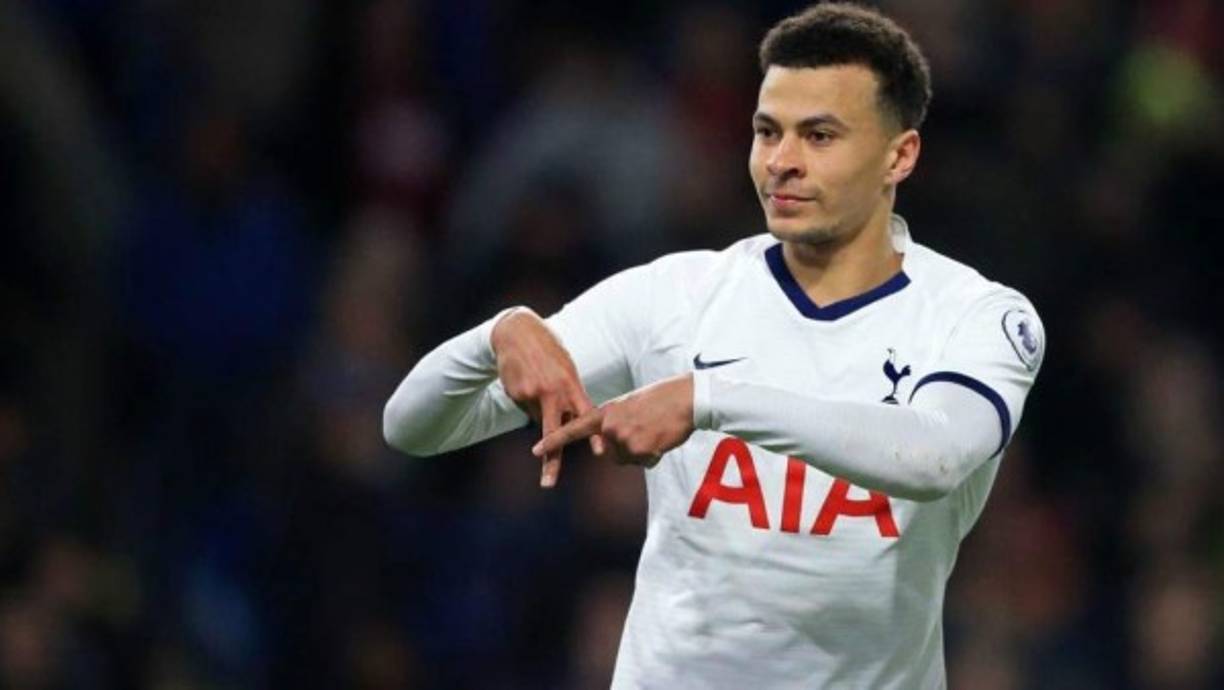 Dele Alli: Su salida del Tottenham es inminente ya que no entra en los planes de Mourinho y medios internacionales señalan que podría fichar por el PSG de Francia. El mediocampista ofensivo en su momento fue pretendido por Real Madrid.