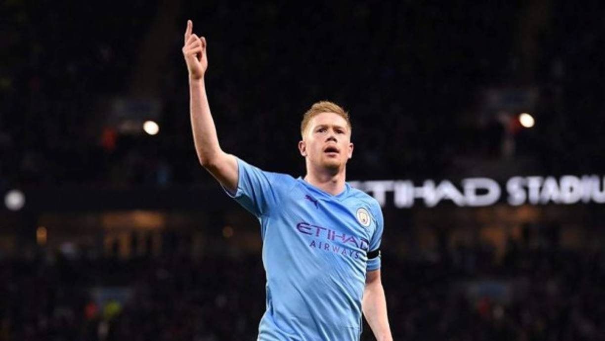 Según Daily Mail, la renovación de Kevin De Bruyne por el Manchester City se encuentra paralizada en estos momentos. El motivo es luego de que el propio jugador denunció a su representante por una disputa económica en referencia al contrato del centrocampista durante su etapa como jugador del Wolfsburgo, entre 2013 y 2014.