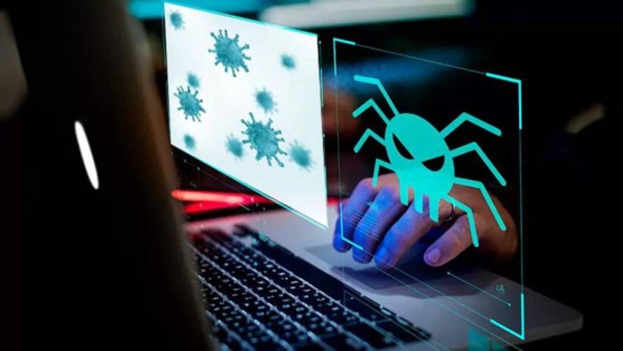 Ciberataques, ¿de guerra virtual a guerra real?<br/><br/>Los ciberataques pueden ir más allá de los hackeos y de los chantajes millonarios para “liberar” los sitios web y sistemas de las empresas afectadas y acabar, algún día, 'desencadenando un conflicto armado real'.<br/><br/>Al menos así lo considera el presidente de EE.UU., Joe Biden, por lo que firmó un memorándum en el que delinea cómo aquellos sectores vitales para el funcionamiento del país (transporte, energía, agricultura), deben protegerse.<br/><br/>Hasta ahora, el Gobierno solo intervenía tras un gran ataque cibernético, pero Biden quiere expandir el papel de la Administración y servir de guía al sector privado con unas normas de cumplimiento voluntario, aunque no se descarta volverlas obligatorias.<br/><br/>Al parecer, Biden hará lo que sea necesario para que no se repitan ciberataques como los que afectaron este año a Colonial, el principal oleoducto de EE.UU.; a JBS, el procesador de carne más grande del mundo, y a Kaseya, una empresa de software que brinda servicios a más de 40.000 organizaciones mundiales y que, dijo, no pagó los 70 millones de dólares que pedían los delincuentes.<br/>