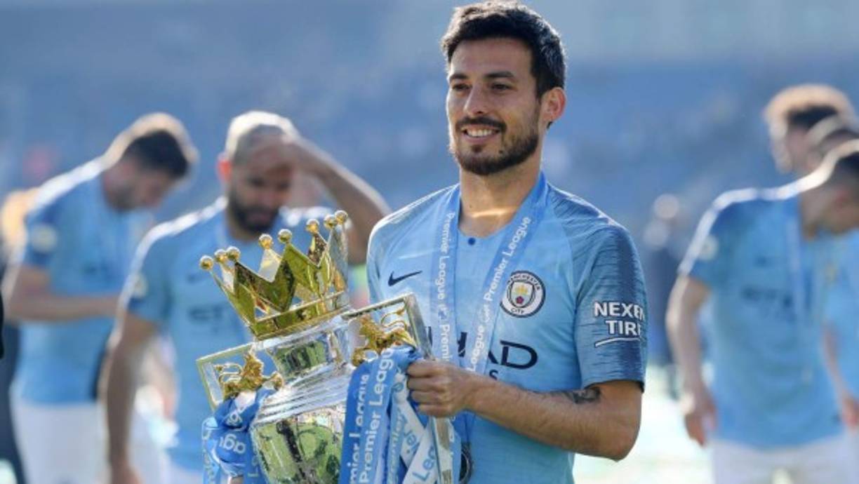 David Silva ha confirmado al diario Daily Mail que ésta será su última temporada en el Manchester City. El jugador español considera que '10 años son suficientes y que es el momento perfecto para él al completar un ciclo'.