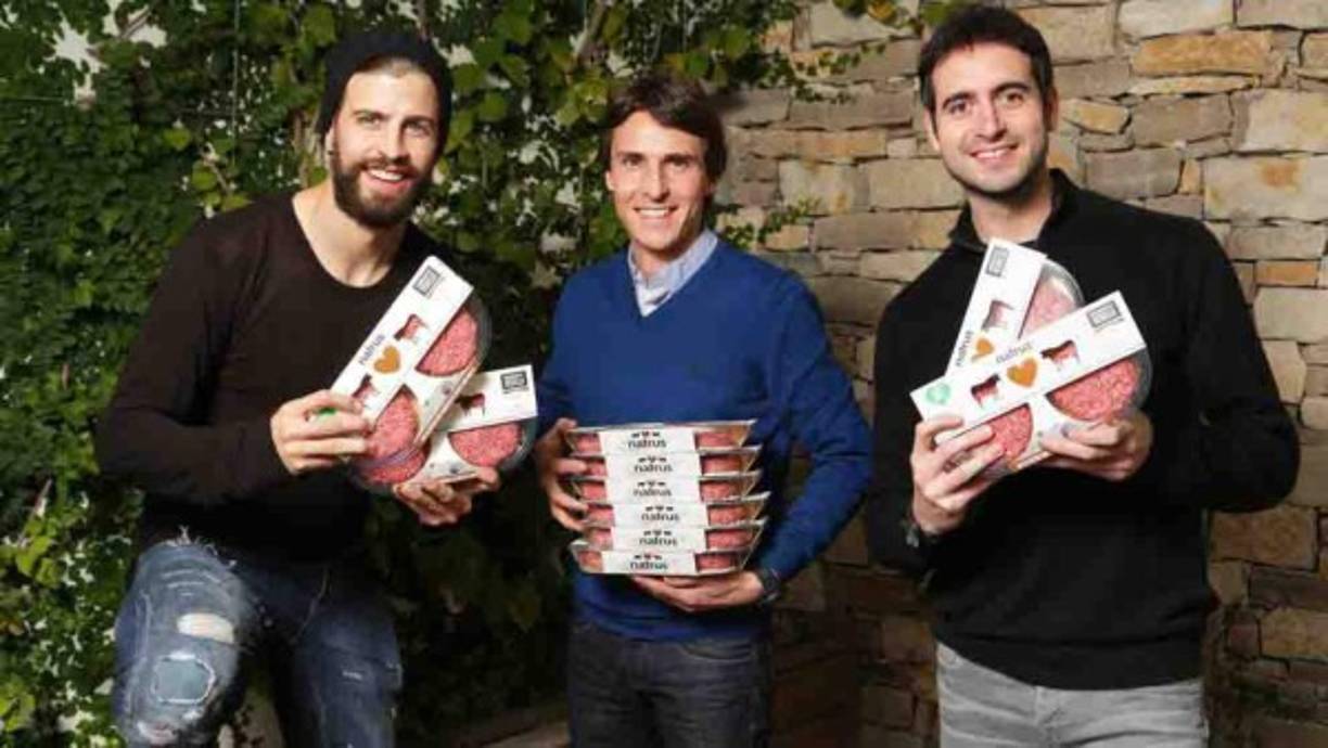 Compró el 27% del capital de Bas Alimentaria, una empresa catalana especializada en la elaboración y comercialización dehamburguesas 100% naturales y otros productos cárnicos de máxima calidad. En este negocio no tuvo éxito y fracasó.