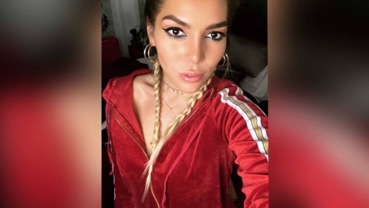 La polémica entre Frida Sofía y su madre Alejandra Guzmán continúa. Ya que esta la joven le envió una indirecta a su madre y su ex pareja Christian Estrada, quien es vinculado sentimentalmente con la cantante mexicana.