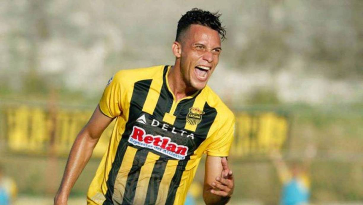 Ángel Tejeda: El delantero fue dado de baja en el Real España . En Guatemala lo pretenden, además el Honduras Progreso.<br/>