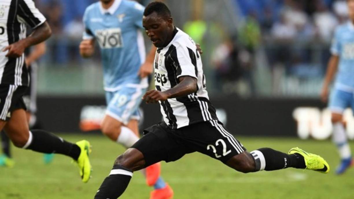 A través de un carta en sus redes sociales, Kwadwo Asamoah confirmó su marcha de la Juventus a la vez que agradecía a todos los aficionados del club su apoyo durante estos años en los que ha conquistado 6 Scudettos, 3 Copas de Italia y 2 Supercopas. Su destino será con toda seguridad el Inter. Foto AFP